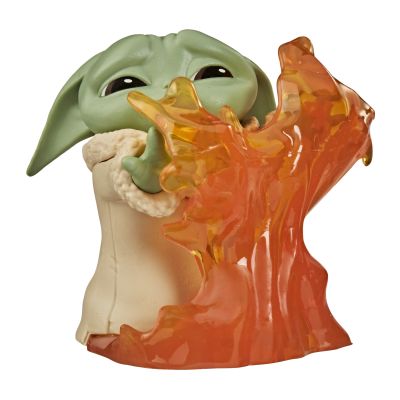 Ігрова фігурка Star Wars Мандалорець Малюк зупиняє вогонь (F1213/F1479)