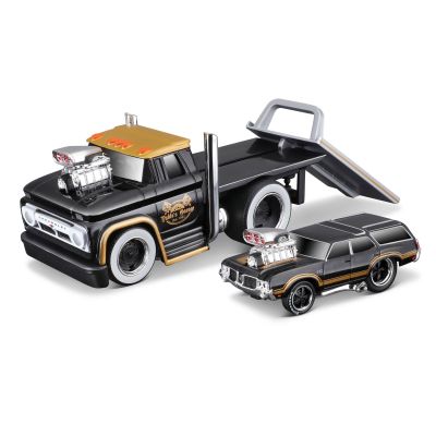 Ігровий набір Maisto Muscle machines Трейлер-транспортер та машинка 1966 Chevrolet C60 Flatbed та 1970 Oldsmobile Vista Causea (11532/6)
