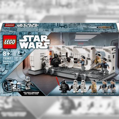 Конструктор LEGO Star War Посадка на борт Тантів IV (75387)
