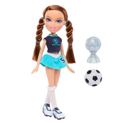 ​Лялька BRATZ Play Sportz Футболістка Роксі (569558)