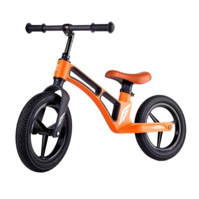 Біговел Hape 12'' помаранчевий (E1081)