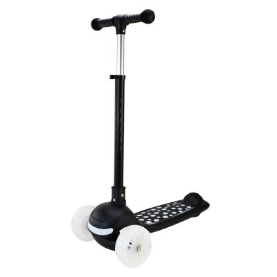 Самокат Країна Іграшок LED підсвітка чорний (SC9027/1)